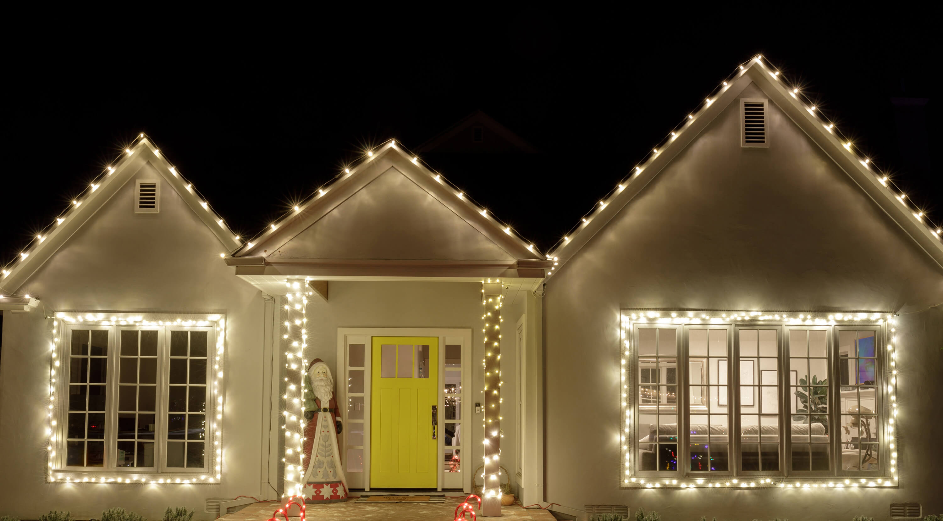 Christmas lights installation in Oakville img