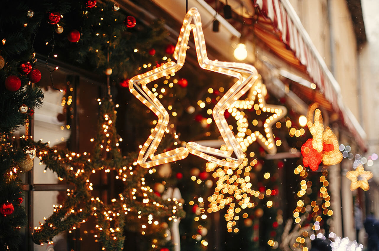 commercial christmas lights installation